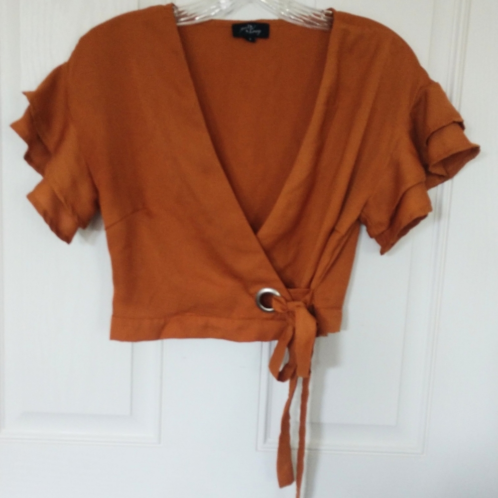 Milk & Honey Crop Top Tie Wrap Cognac Women's S Cap Flowing Sleeves Layering